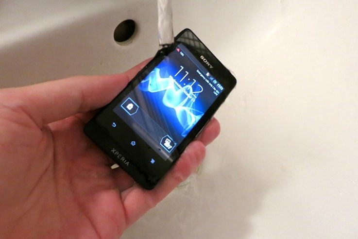 Sony Xperia Tipo (3).jpg